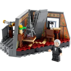 LEGO® Eiffel's Apartment (40579) | 228 Pieces
