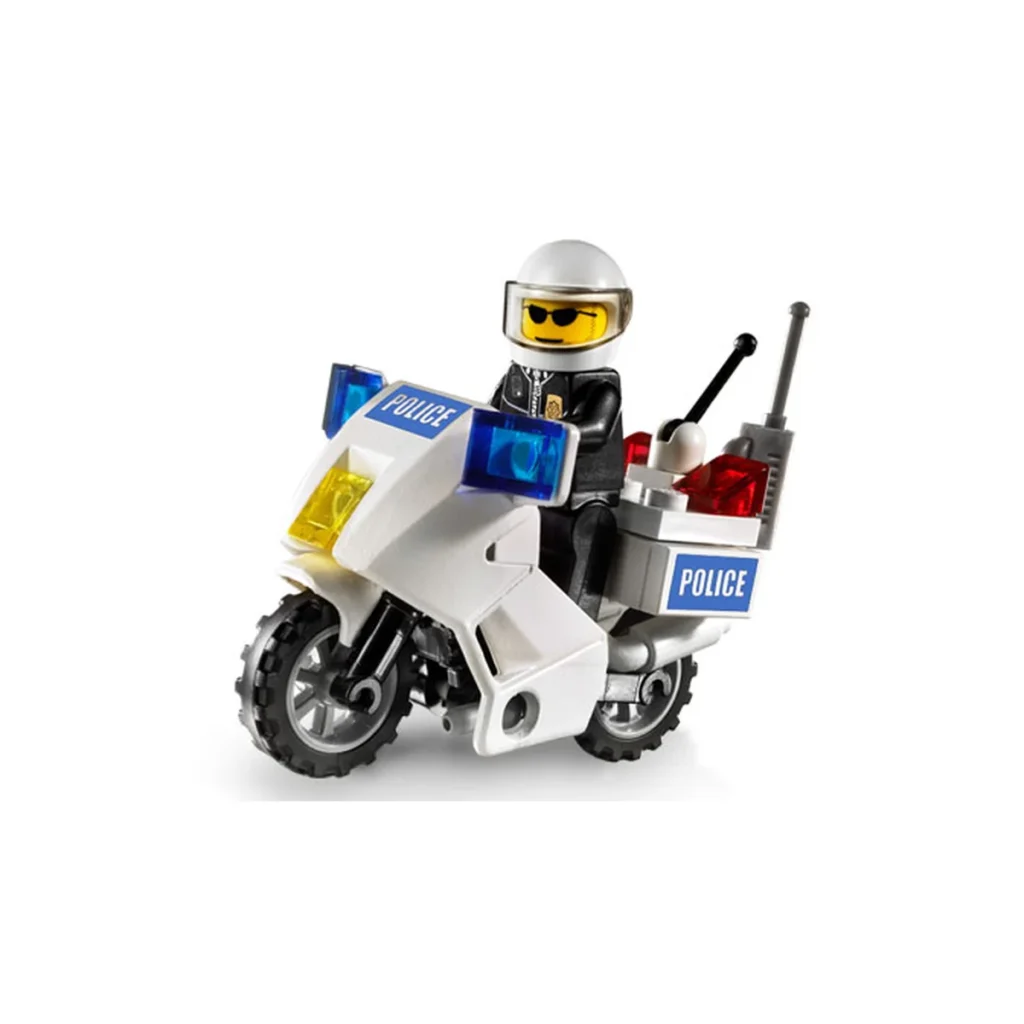 LEGO® Police Motorcycle (7235) | 28 Pieces